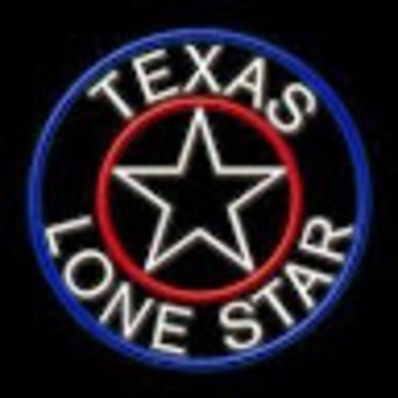 Meet your Posher, Christy - Picture 1 of 1